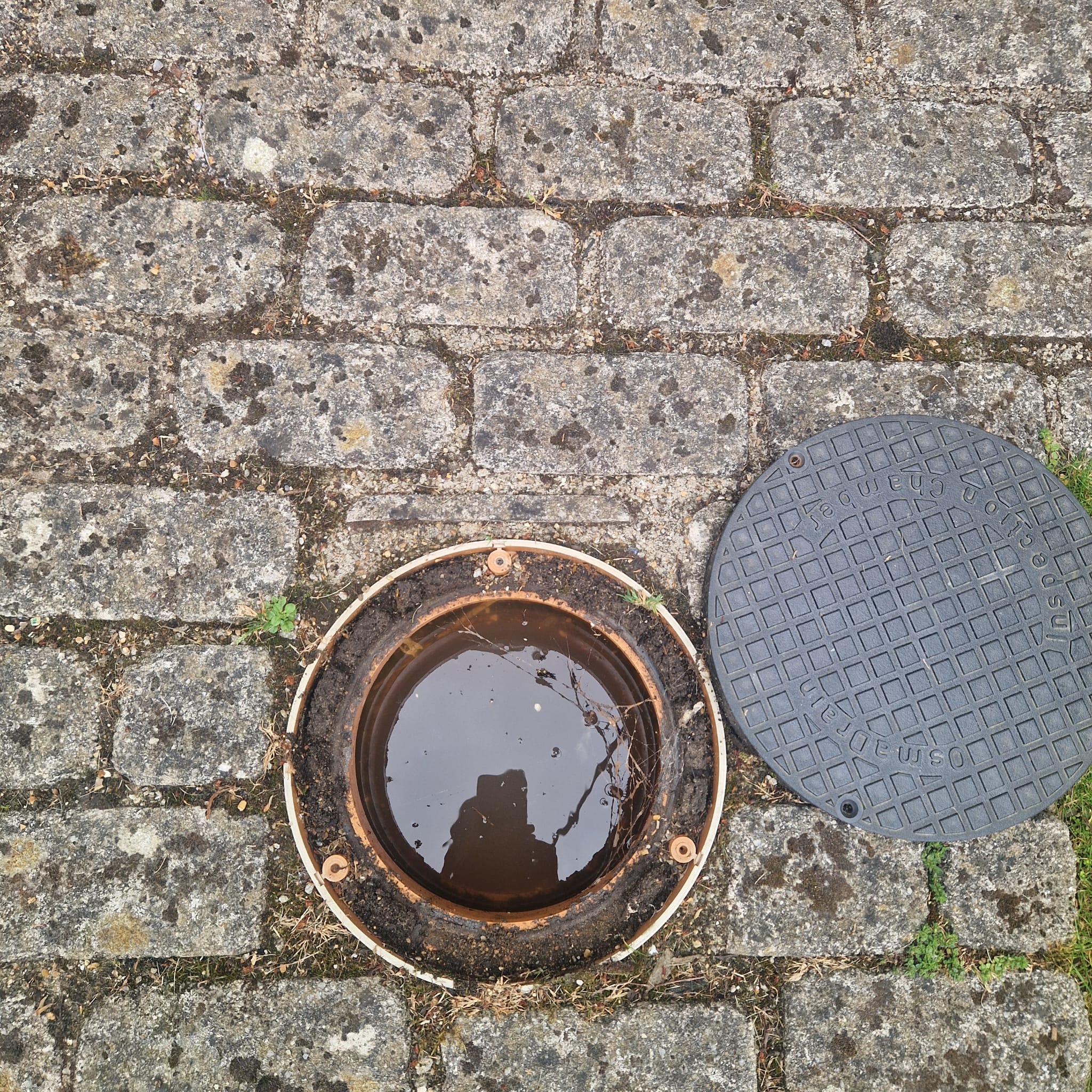 247 Drainage Emergency Callout in Esher Fast, Affordable & Local Experts