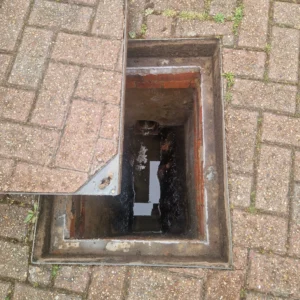 Blocked drain repair during Beckenham drainage emergency by Drainage & Plumbing Ltd
