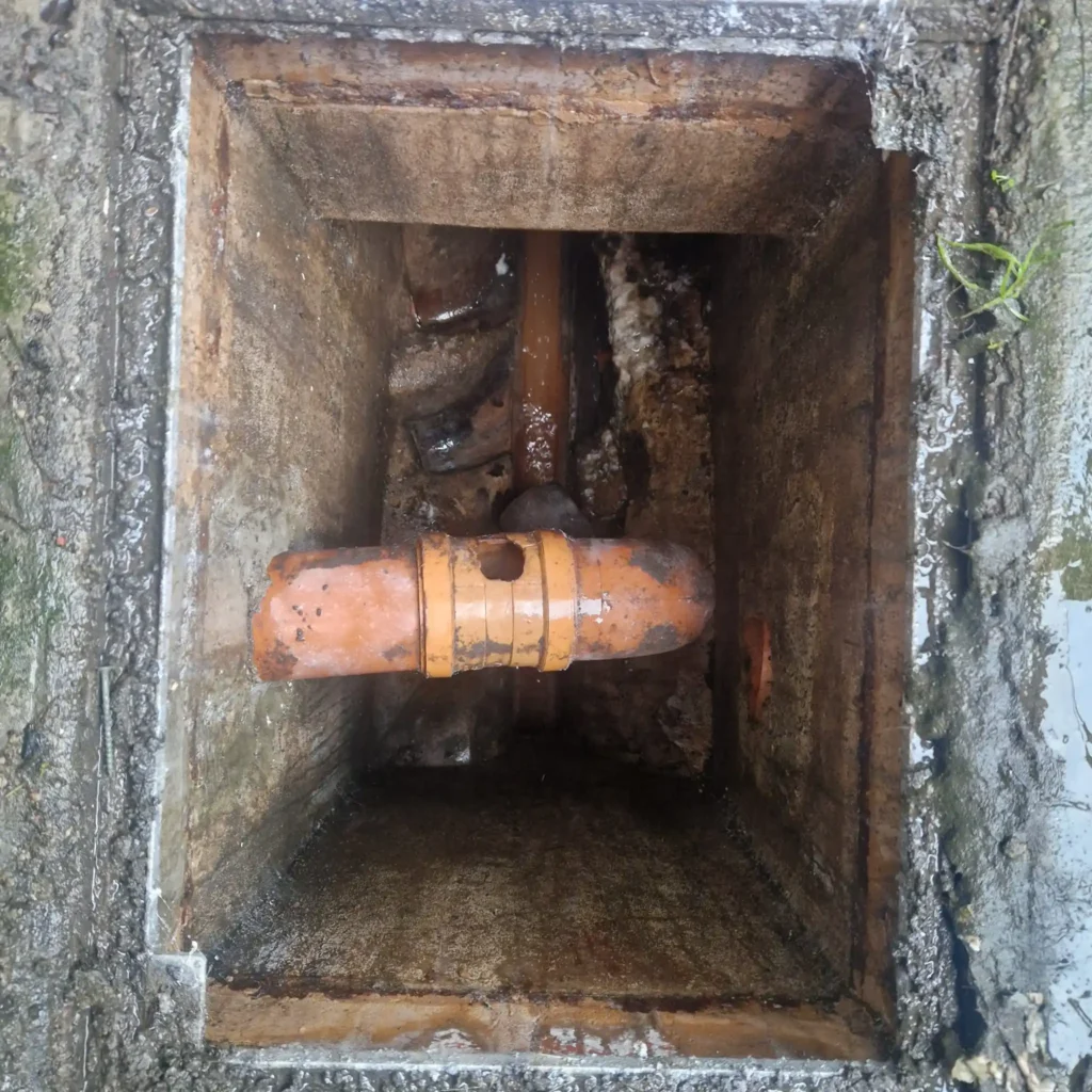Drain repair services with manhole inspection by Drainage & Plumbing Ltd