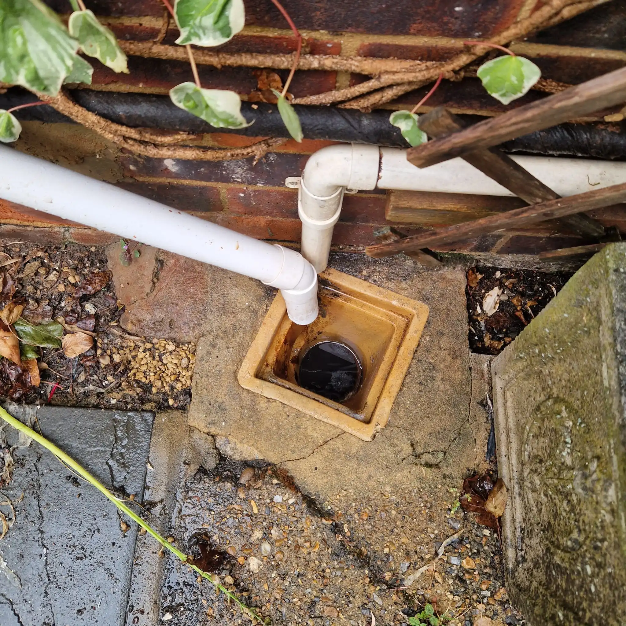 Top drainage company services by Drainage & Plumbing LTD