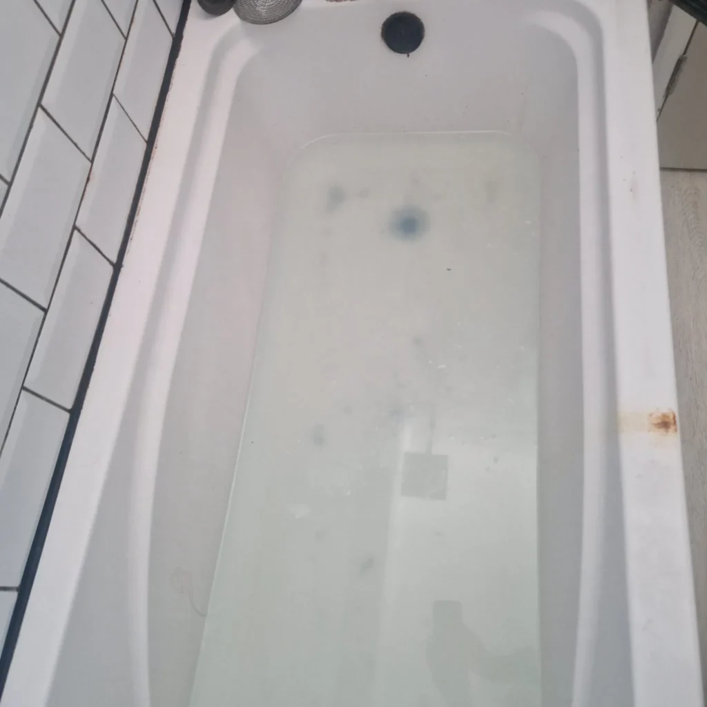 drain unblocking service in Beckenham BR3 carried out by local engineers