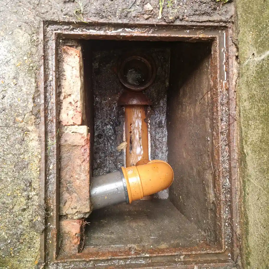 Local drainage experts Redhill