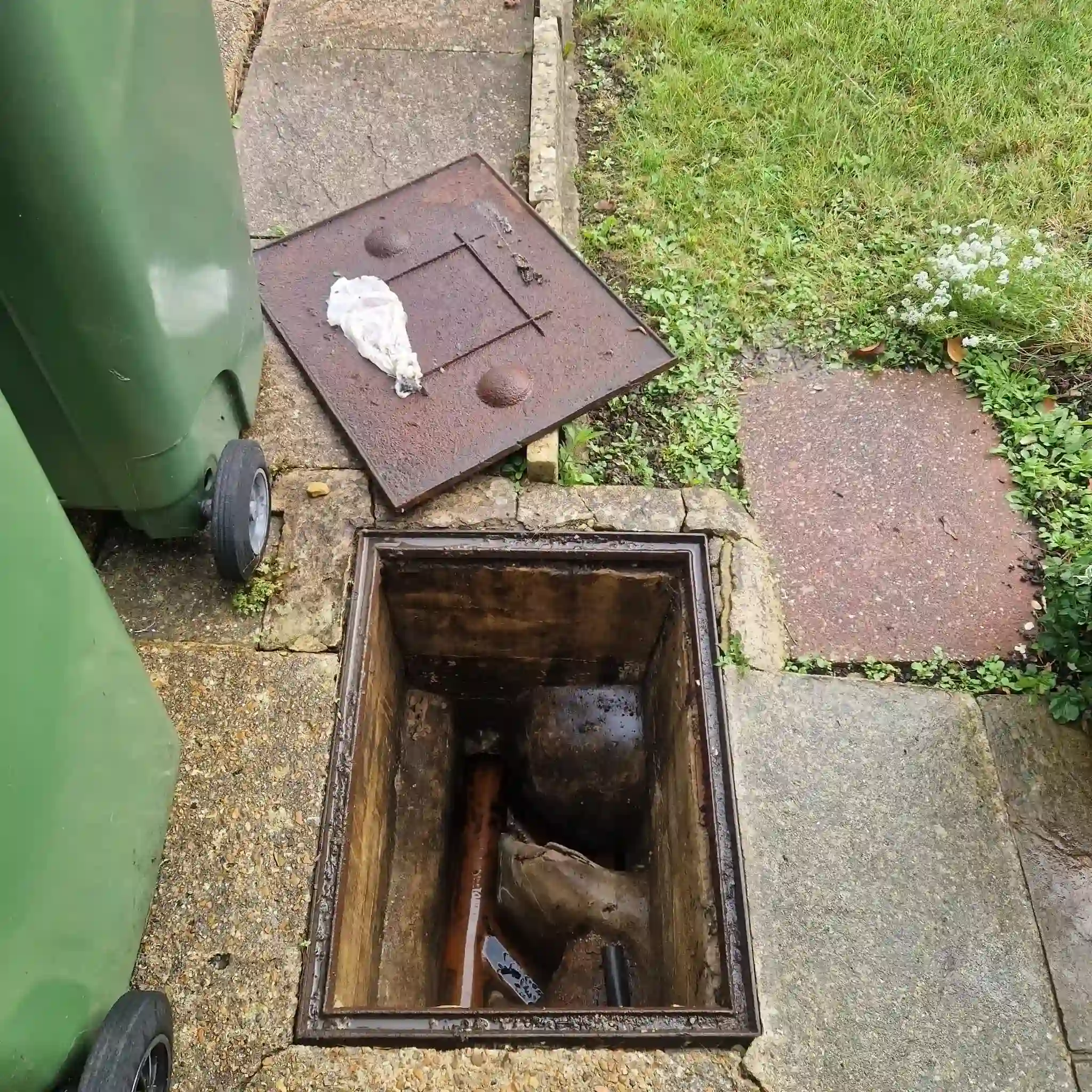 drain unblocking in Redhill RH1 1 Drainage engineer clearing a blocked drain in Redhill RH1